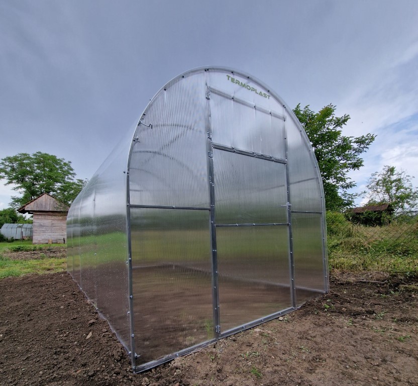 Serra Plus (2,1 x 4 x 2 m, 4 mm)